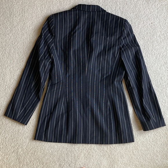 Escada blazer - Picture 9 of 12